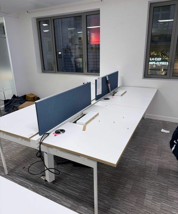 Bureaux bench 4 postes face à face – mobilier professionnel d’occasion – Image 4