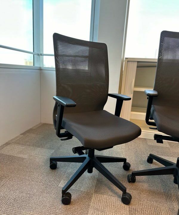 Fauteuil de Bureau Ergonomique Addform – Tissu Respirant – Réglable – 79 HT – Image 2