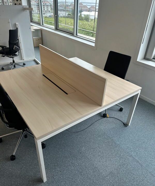 Bureau Bench Face à Face 2 Places – 160x163 cm – Plateau Bois – Piétement Arche Métal Blanc – Image 5