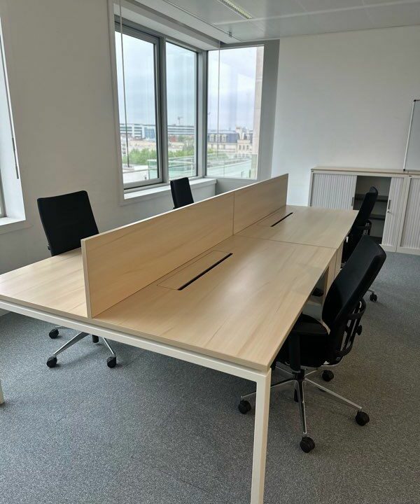 Bench Face à Face d'Occasion pour 4 Personnes - Piètement Mixte et Caisson Intégré – Image 4