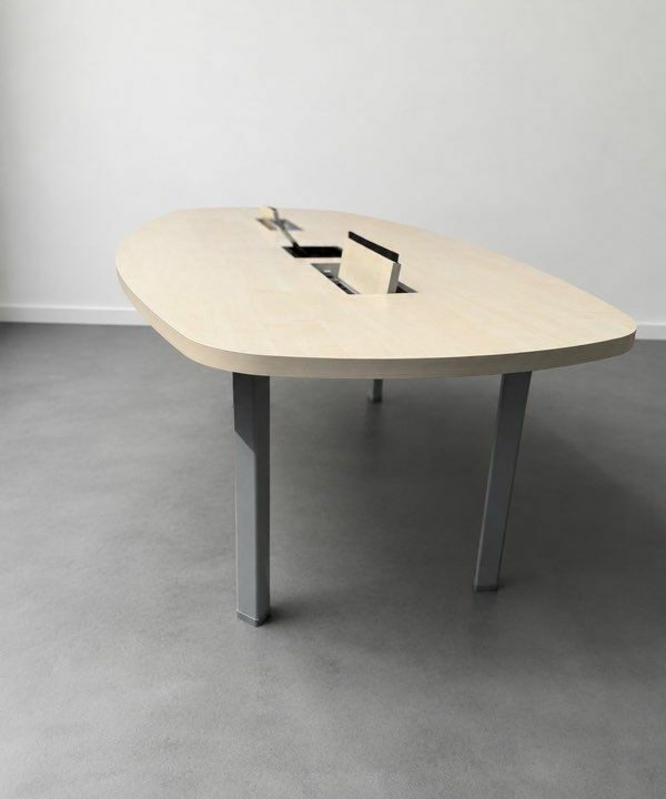 Table de réunion Haworth 240 x 120 cm avec trappes de connexion – 8 à 10 personnes – Image 4