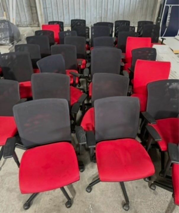 Mobilier bureau professionnel occasion pour entreprise – postes de travail open space direction réunion – Image 4