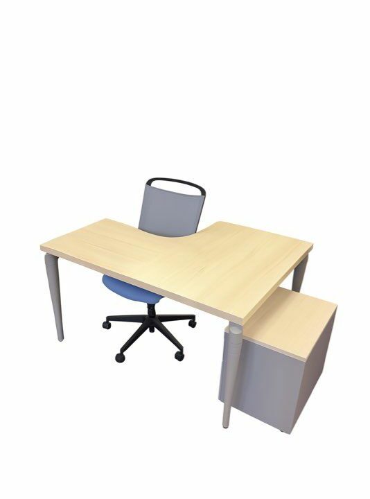 Bureau d'angle professionnel – 120 × 120 cm – Bois – Très bon état – Pro – Image 2