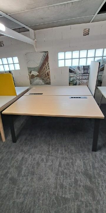 Bureau Bench Haworth Face à Face – 2 postes 160x80 cm – Plateau Beige – Image 2