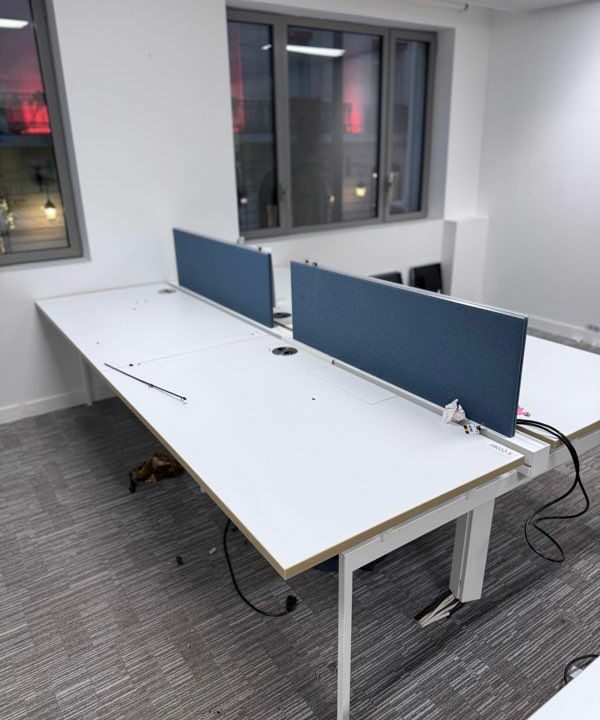 Bureaux bench 4 postes face à face – mobilier professionnel d’occasion – Image 2