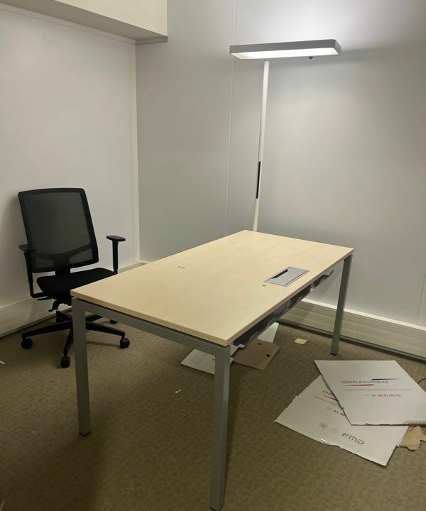 Bureaux Droits de Qualité Professionnelle - Lot de 30 Pièces – Image 2